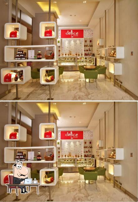 The interior of Delice - Novotel