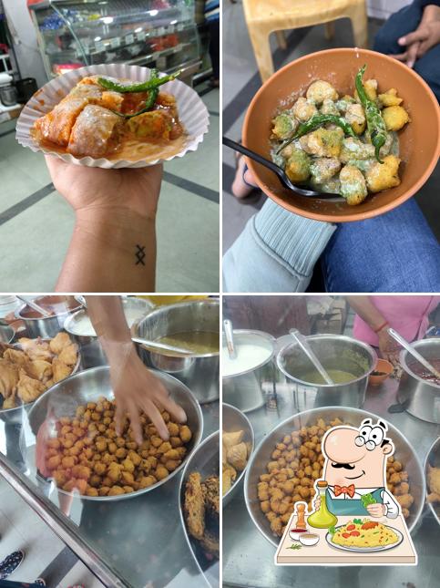 Meals at New Om Pakodewala