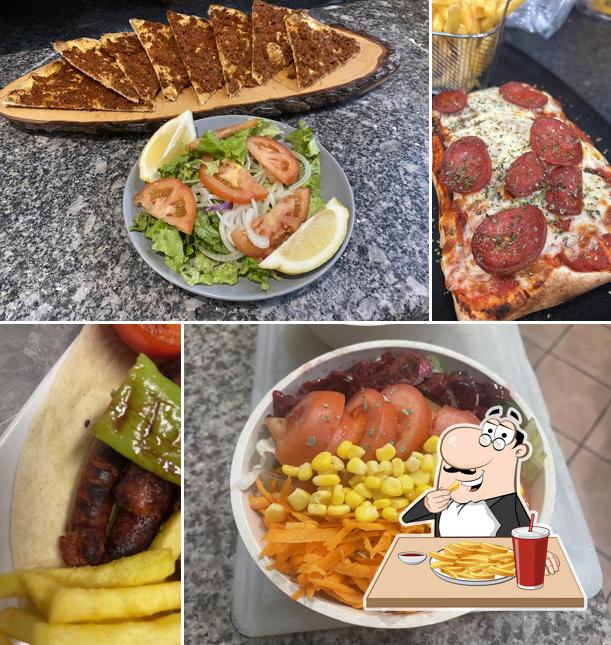 Patatine fritte al MY Puccini Tacos Kebab Burger Halal Food Pizzeria Chez Firat