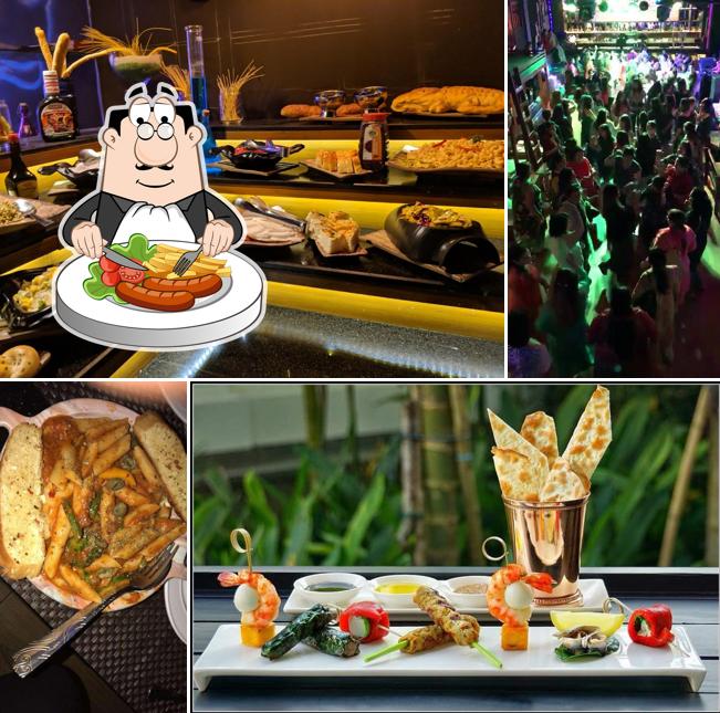 Food at De Nuevo Club Lounge