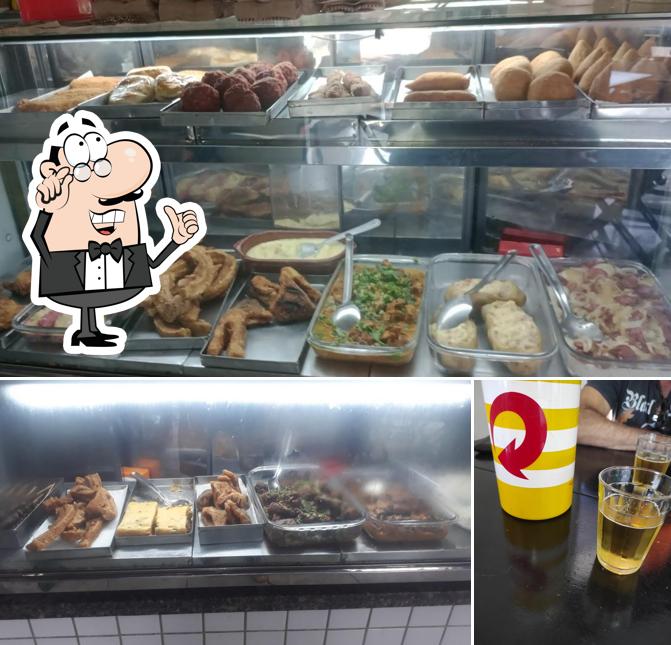 O interior do Bar do Helinho Cunha