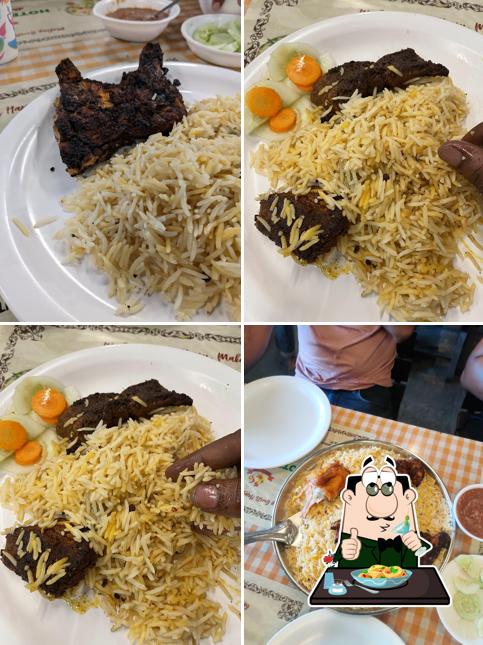 Meals at Tamam Kuzhimandhi തമാം കുഴിമന്തി