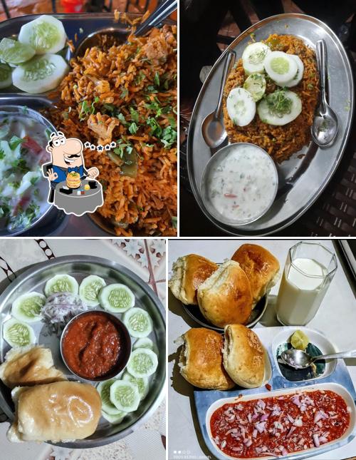 Bhaji at Siddheshwar Amul Pav Bhaji Corner