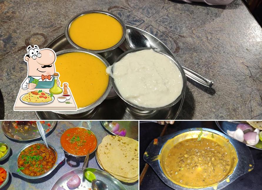 Food at Crystal Restaurant Chowpatty