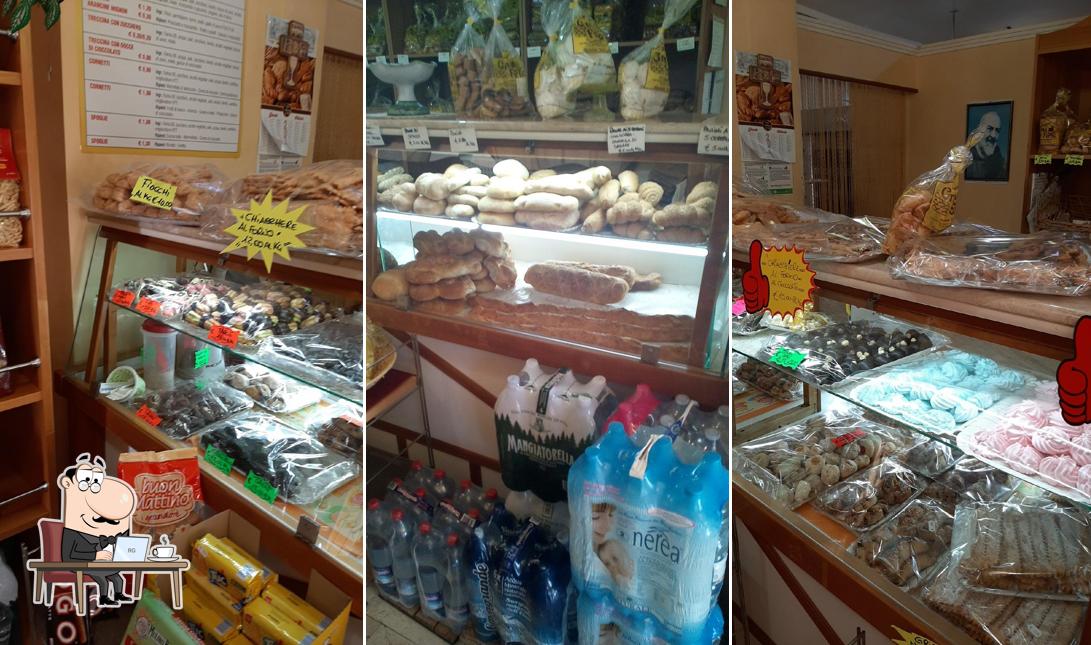 The interior of "GRAN FORNO" di Coppola Luciano