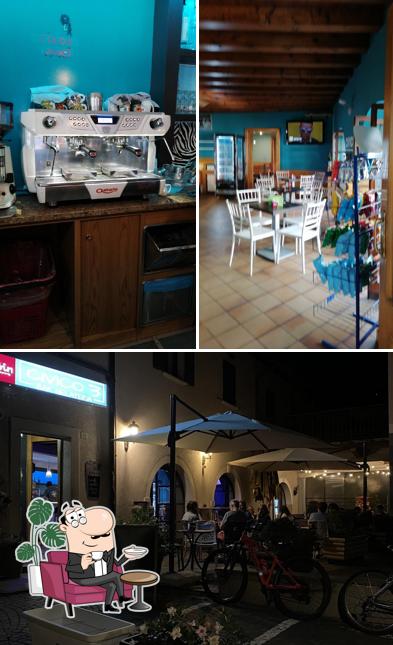 La immagine di interni e esterno da Civico 3 bar gelateria