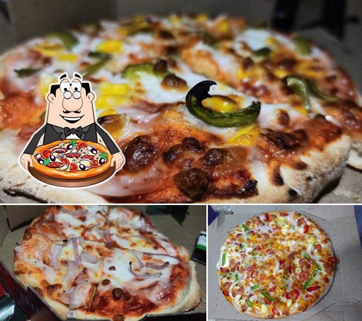 Order pizza at Pizza World Castle