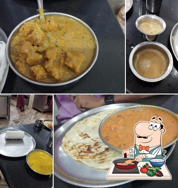 Chicken curry at Mani's Cafe