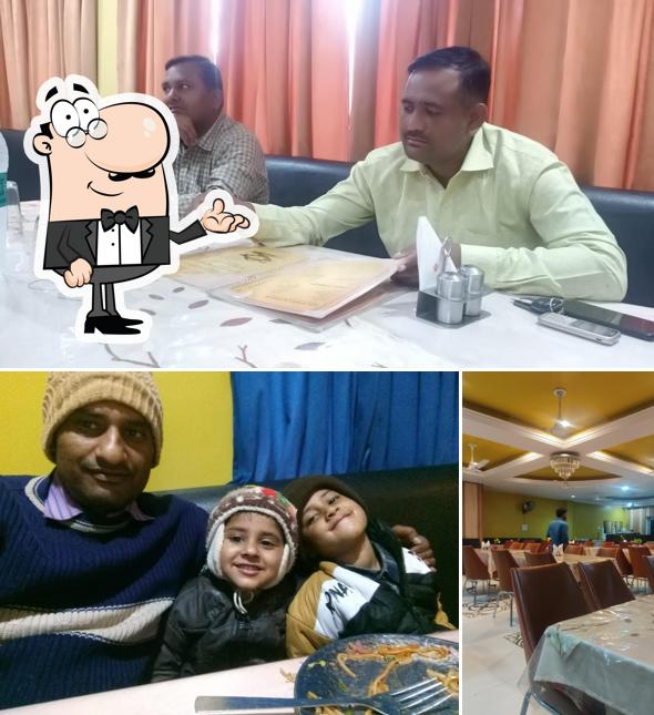 SANTUSHTI DELICIOUS FOOD PLAZA