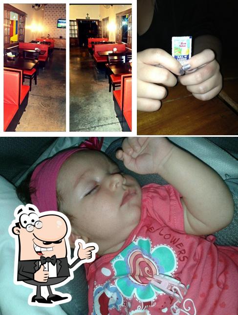 Via Bosque Chalé Lanches