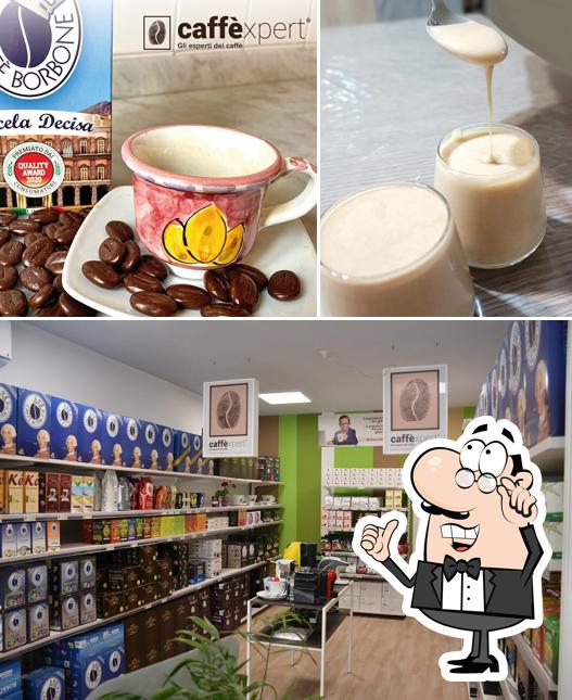 Dai un’occhiata alla immagine che presenta la interni e cibo di Caffexpert Caserta