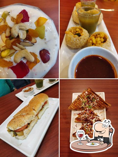 Meals at Namma veedu vasanta bhavan