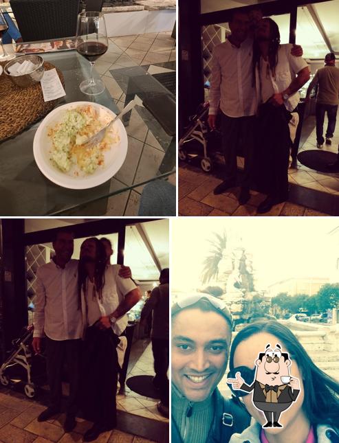 Goditi qualcosa da bere a Caffè Roma