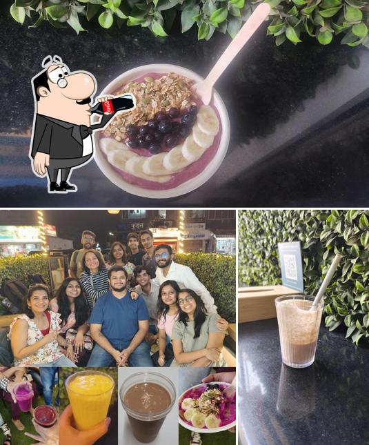 The picture of Power Smoothies’s drink and food