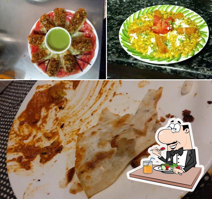 Food at Moti Palace hotel , bar & restaurant