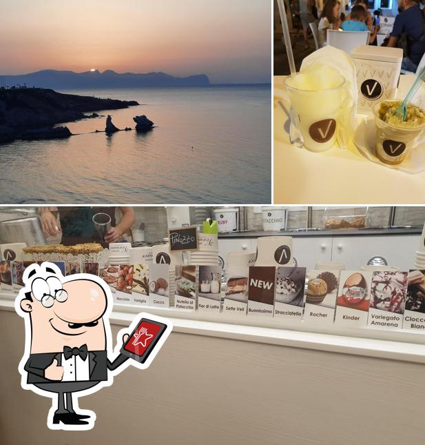 Guarda gli esterni di Gelateria Vernaci