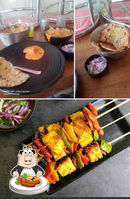 Food at Ar Kitchen King