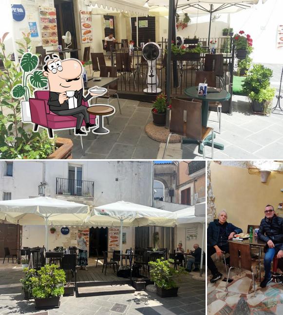 Siediti a un tavolo di Gusto