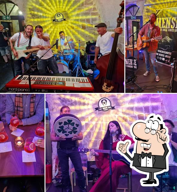 Gli interni di Läif Musik Bar