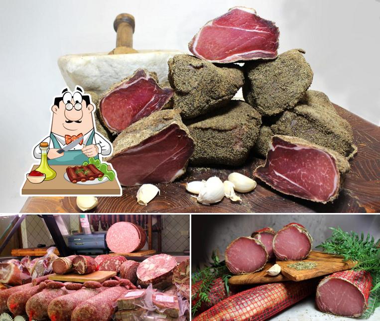 Goditi l'ampia varietà di pasti a base di carne