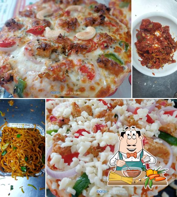 Spaghetti bolognese at Biswas Fast Food