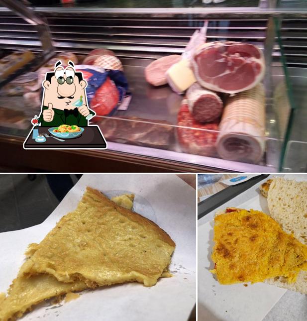 Platti al Pizzeria Tognozzi