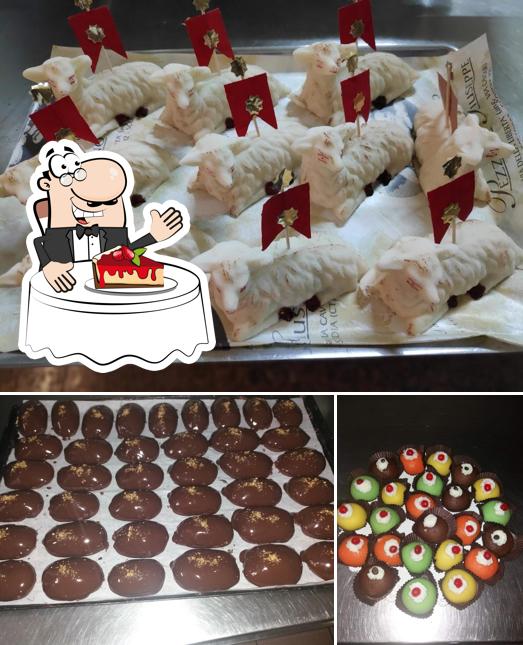 PANIFICIO, BISCOTTIFICIO, PEZZINO GIUSEPPE propone un'ampia varietà di dolci
