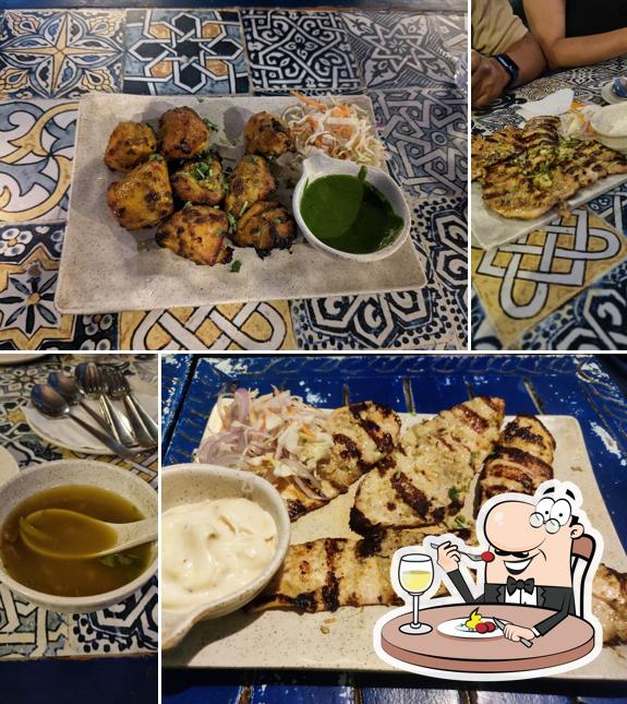 Chicken tikka at Arabikaas