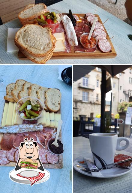 Club sandwichs à Café Charles