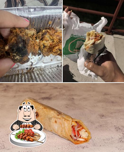 Food at Highlanders Shawarma