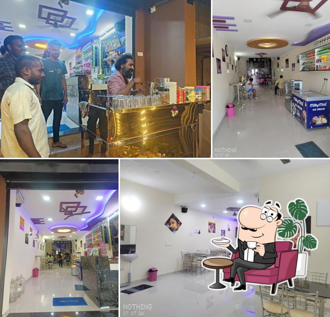 The interior of KadhaiPoma Cafe ( கதைப்போமா கஃபே )