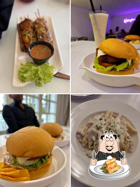 Spring rolls at WHITEROOM DELI