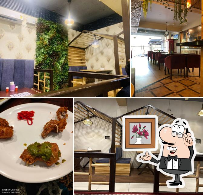 Take a seat at one of the tables at Faheem Namak mandi