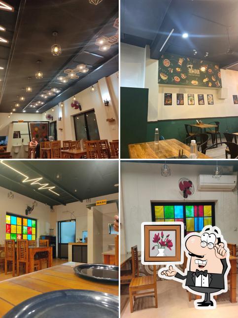The interior of TABOOSH RESTAURANT AND GRILLS