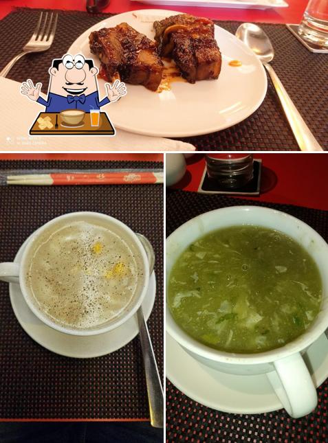 Clam chowder at Shanghai - Flavours of China Town (Behala)