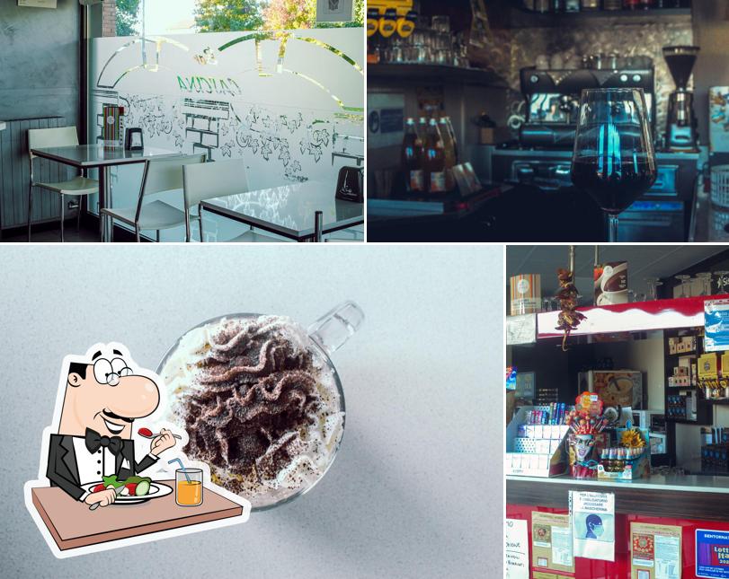 Guarda la foto che raffigura la cibo e interni di Bar Cascina Tiraboschi