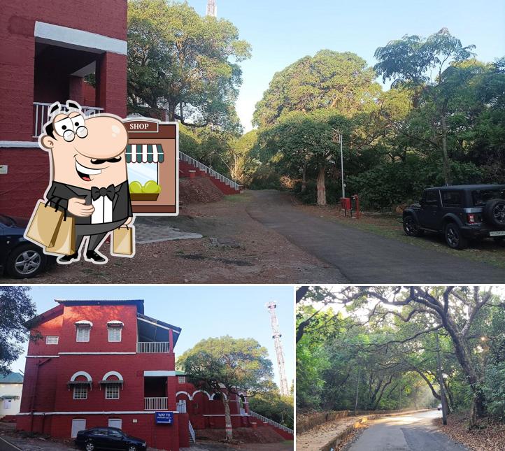 Take a look at the exterior of MTDC Resort Canteen Mahabaleshwar