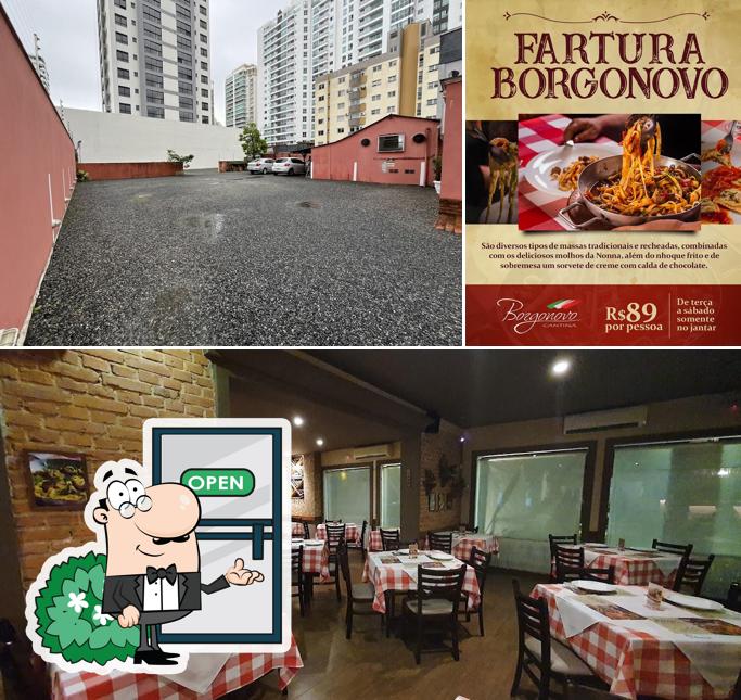 O Cantina Borgonovo se destaca pelo exterior e interior
