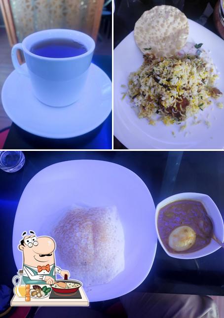 Fried rice at MOTHER'S CAFE