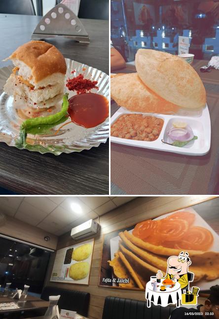 Meals at Garvi Gujarat Farsan Mart