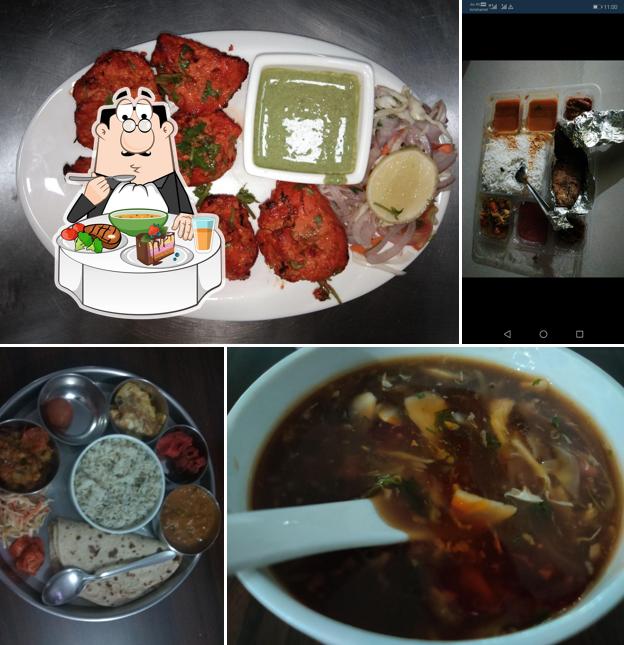 Hot and sour soup at Tomato's
