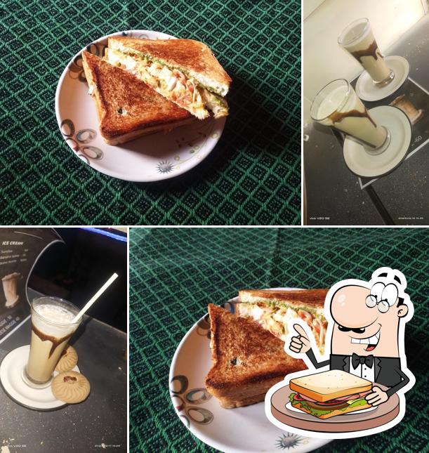 Grilled cheese sandwich at Burger Goons