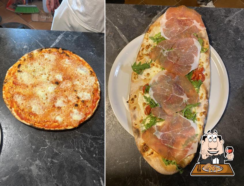 Scegli una pizza a La Rosa nera pizzeria brasserie via Roma 6 Castelvetro piacentino