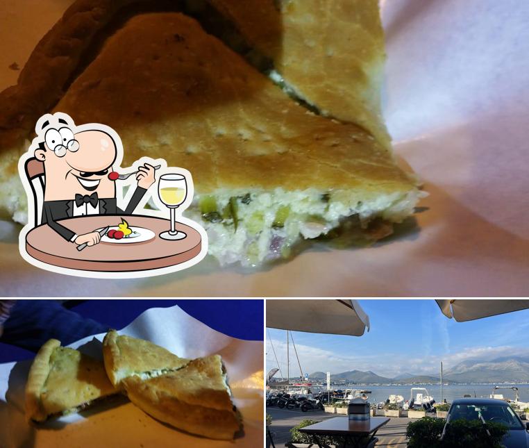 Guarda la foto che raffigura la cibo e esterno di Pizzeria del Porto di Carlo Avallone