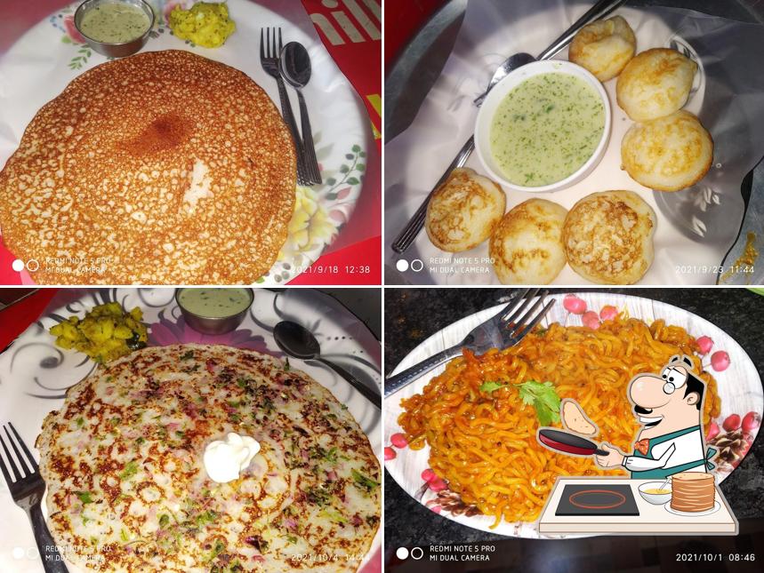 Pancakes at Pruthvi Nashta Centre