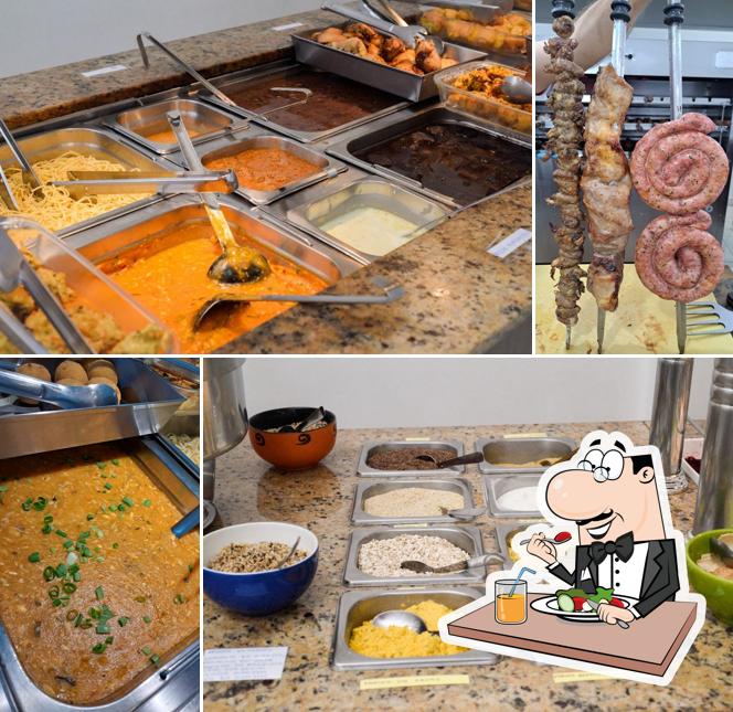 Comida em Restaurante Divina Gula