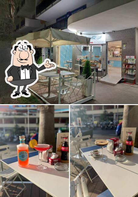 La interni e cibo del ristorante
