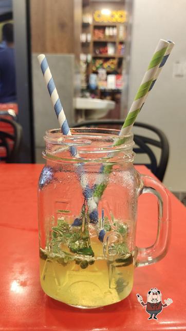 Food at LWAFY CAFE