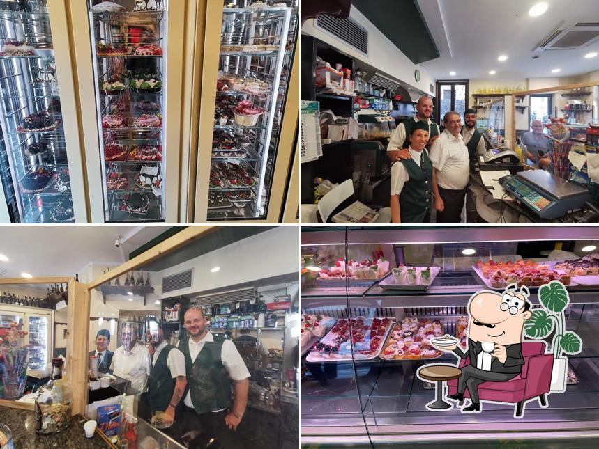 Gli interni di Pasticceria Artigianale Bar Romano Sorrento - PASTICCERIA Costiera SORRENTINA e Amalfitana