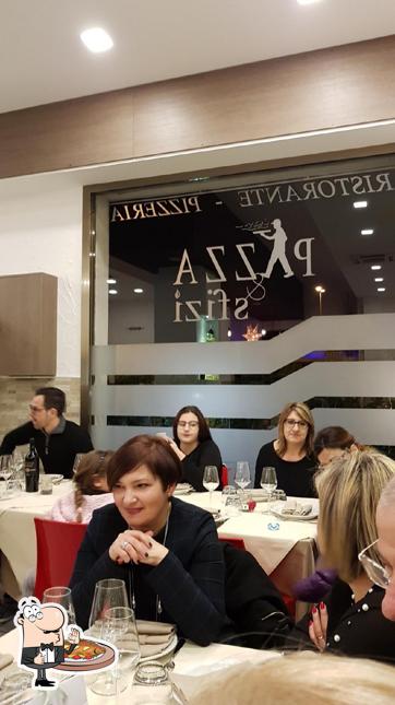 Pizza & Sfizi serve un menu per gli amanti dei piatti di mare